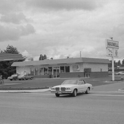 Full Moon Deli and Grocery, Date unknown: Frame 1b