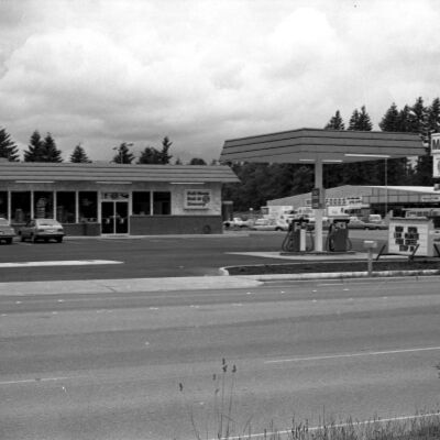 Full Moon Deli and Grocery, Date unknown: Frame 5b