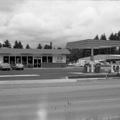 Full Moon Deli and Grocery, Date unknown: Frame 6b