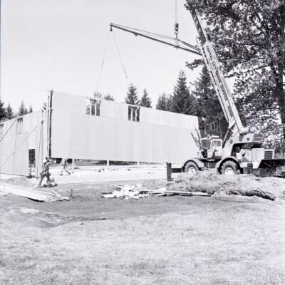 B&R Sales barn under construction, 1973: Frame 13