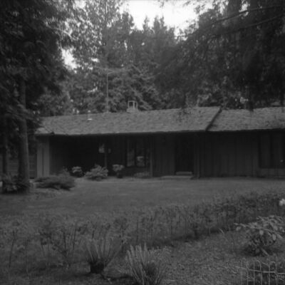 Real Estate, B&B PW, Date unknown: Frame 12