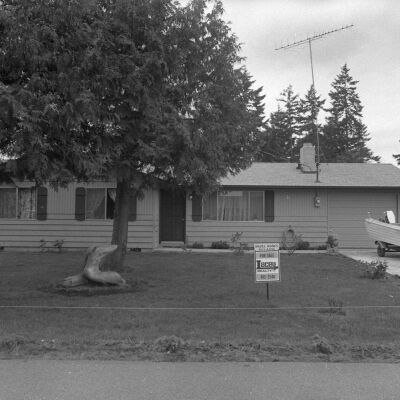 Real Estate, B&B PW, Date unknown: Frame 3