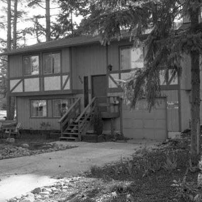 House #7510, April 24, 1979: Frame 32
