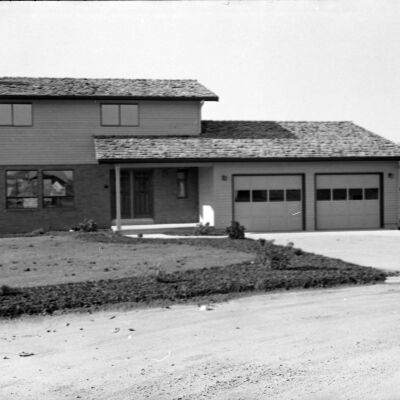 Real Estate, April 24, 1979: Frame 33