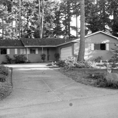 House #2025, April 24, 1979: Frame 36
