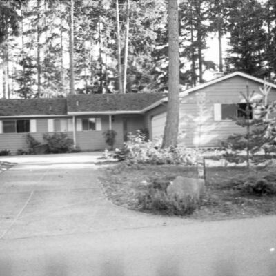 House #2025, April 24, 1979: Frame 38