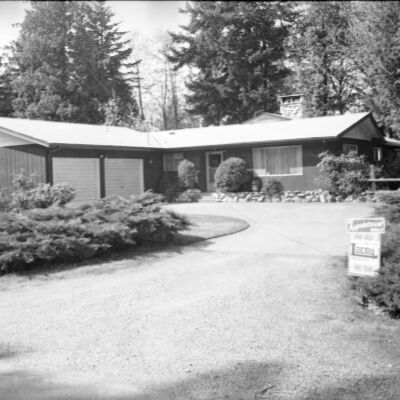 House #4906, April 24, 1979: Frame 9