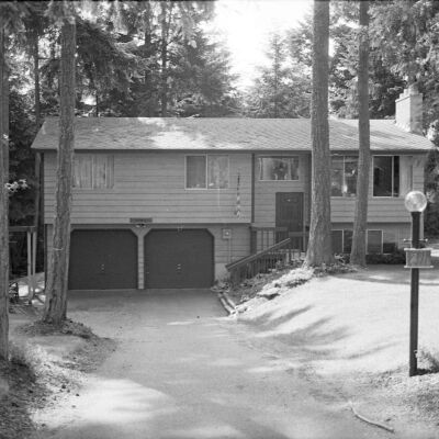 House 7311, Date unknown: Frame 5