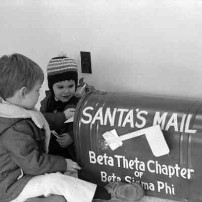 Unidentified boys, December 3, 1975: Frame 4