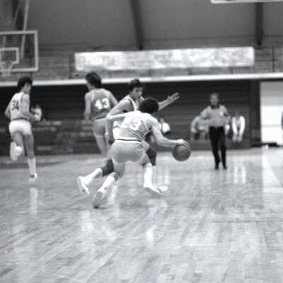 Saint Martin's vs. Lewis-Clark State College, Men's Basketball, 1981: Frame 15b