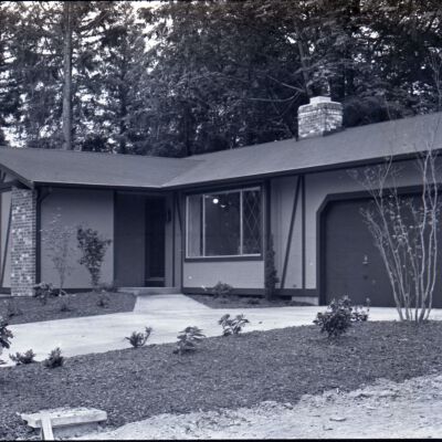 Homes of the year, 1975: Frame 27a