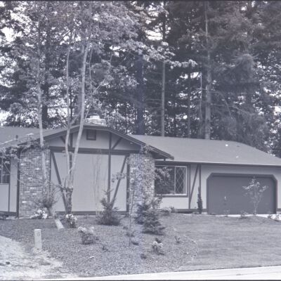 Homes of the year, 1975: Frame 21a