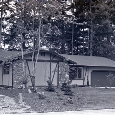 Homes of the year, 1975: Frame 22a