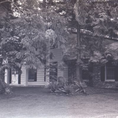 Homes of the year, 1975: Frame 22b
