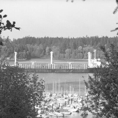 Log barge, Date unknown: Frame 5