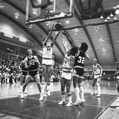 Saint Martin's University v. Pacific Lutheran University basketball game, Marcus Pavilion, St. Martin's University, Date unknown: Frame 17a