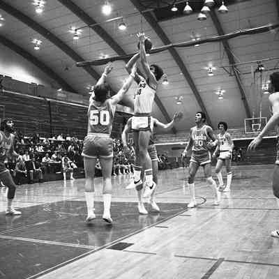 Saint Martin's University v. Alaska basketball game, Marcus Pavilion, St. Martin's University, Date unknown: Frame 31b