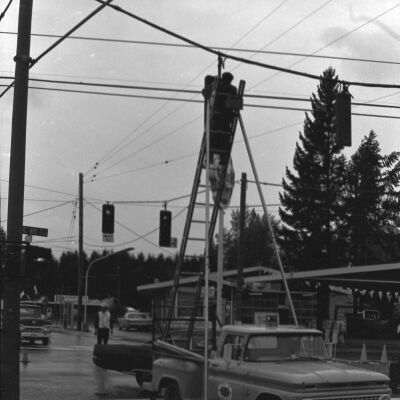 Sleater Kinney/Pacific Ave