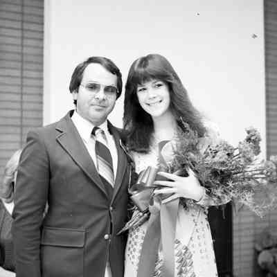 Unidentified people, Lakefair, 1981: Frame 8