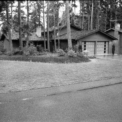 Real Estate, Unknown Dates