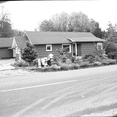 Real estate, Date unknown: Frame 17A