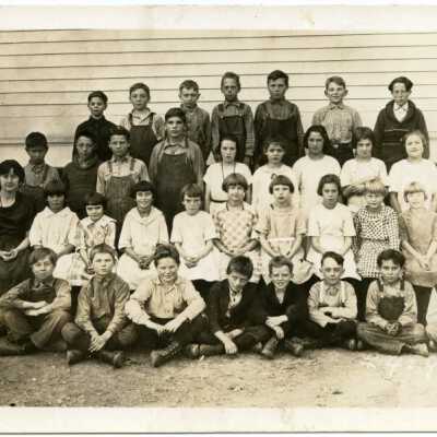 Lacey School 4th Grade 1923-1924: Origformat: Photographic; Resolution: 800 dpi