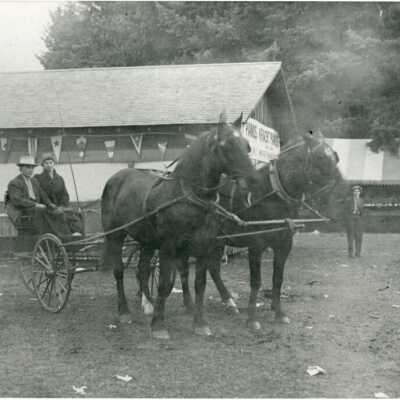 Frank & Lilly Russell at the Fair 1913: Origformat: Photographic; Resolution: 600 dpi