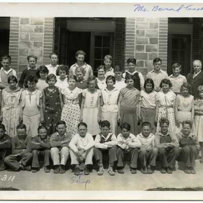 Lacey School 7th grade 1932-1933