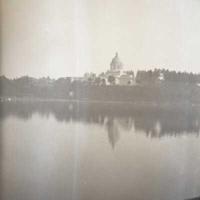 Olympia: Origformat: Negative; Resolution: 1200 dpi