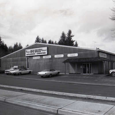 B&R Sales, 1976: Frame 42b