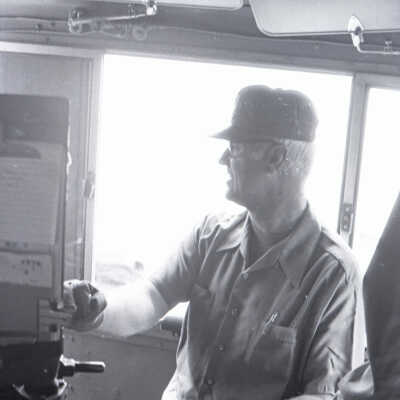 2007-012_b405n_f9b