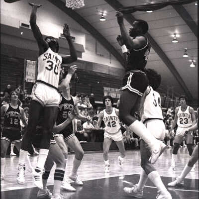 SMC Basketball, 01-01-1980: Frame 16(2)