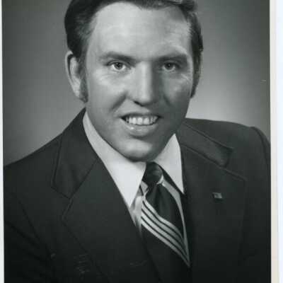 Ken Johnston: Origformat: Photographic