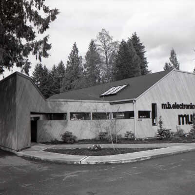 M. B. Electronics Music Bar, 1976: Frame 4b