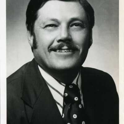 Ronald Mueller: Origformat: Photographic