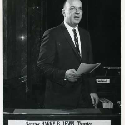 Harry Lewis: Origformat: Photographic