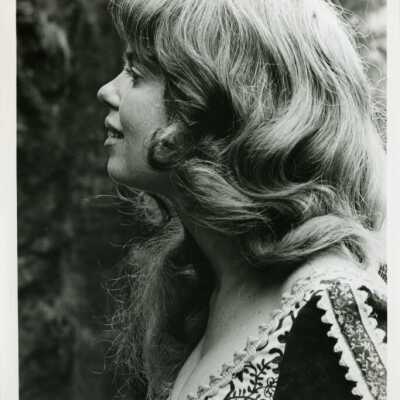Linda Allen: Origformat: Photographic
