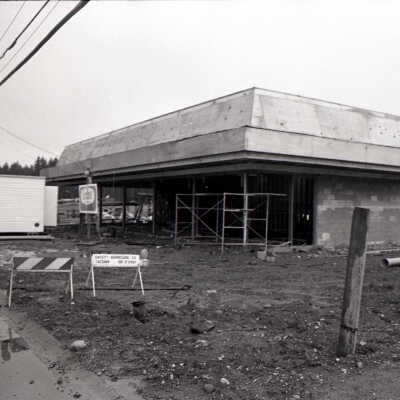 Sambo's Restaurant Under Construction, 1978: Frame 43a