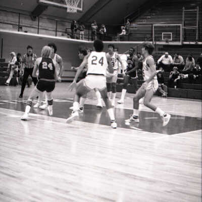 SMC Basketball, 01-01-1980: Frame 35