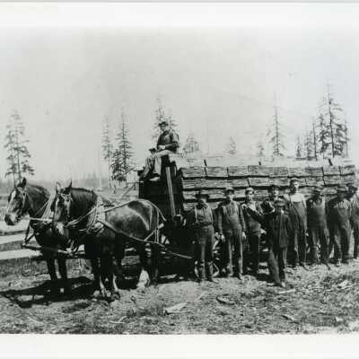 Russell Shingle Mill employees, circa 1920