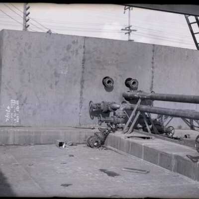 barge: Origformat: Negative; Resolution: 200 dpi