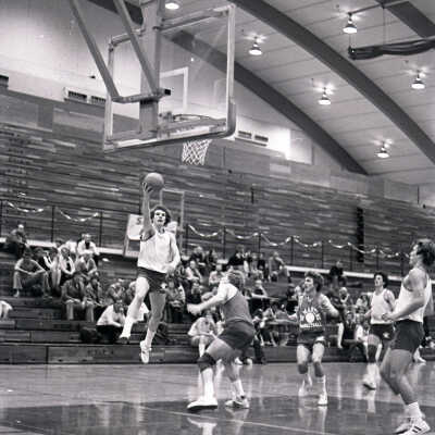 Saint Martin's practice game, 1979: Frame 32a