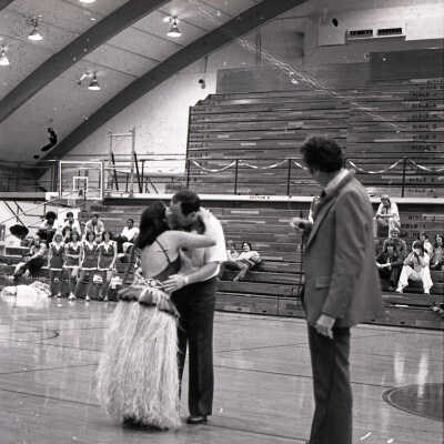Saint Martin's practice game, 1979: Frame 8a