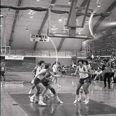 Saint Martin's practice game, 1979: Frame 23b