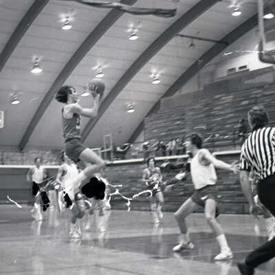 Saint Martin's practice game, 1979: Frame 24a