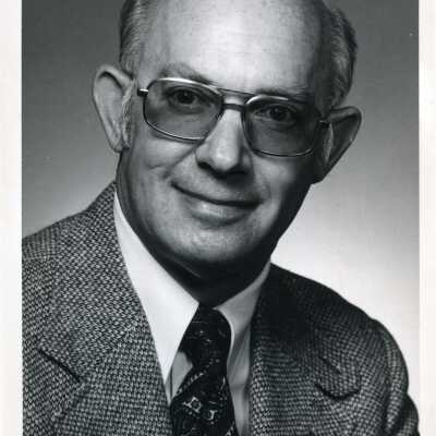 Robert Hallett