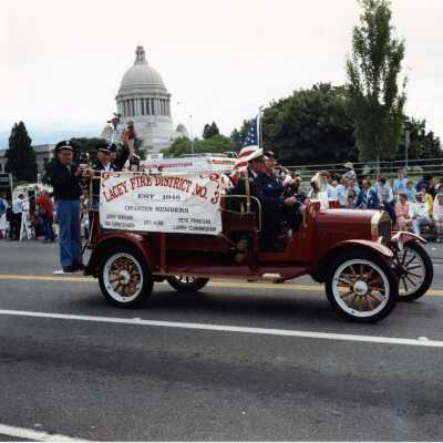 Lacey Fire District #3 Charter Members in Parade in Olympia, WA