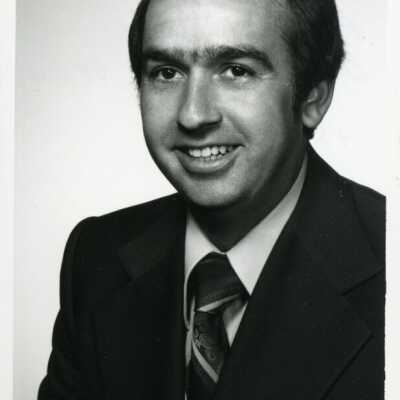 Dennis Trager: Origformat: Photographic