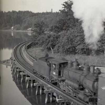 Olympia: Origformat: Negative; Resolution: 1200 dpi