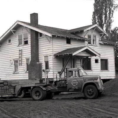 Old City Hall (Russell House) Being Moved, 1979